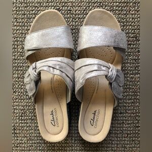 Merliah Charm slide sandal by Clarks